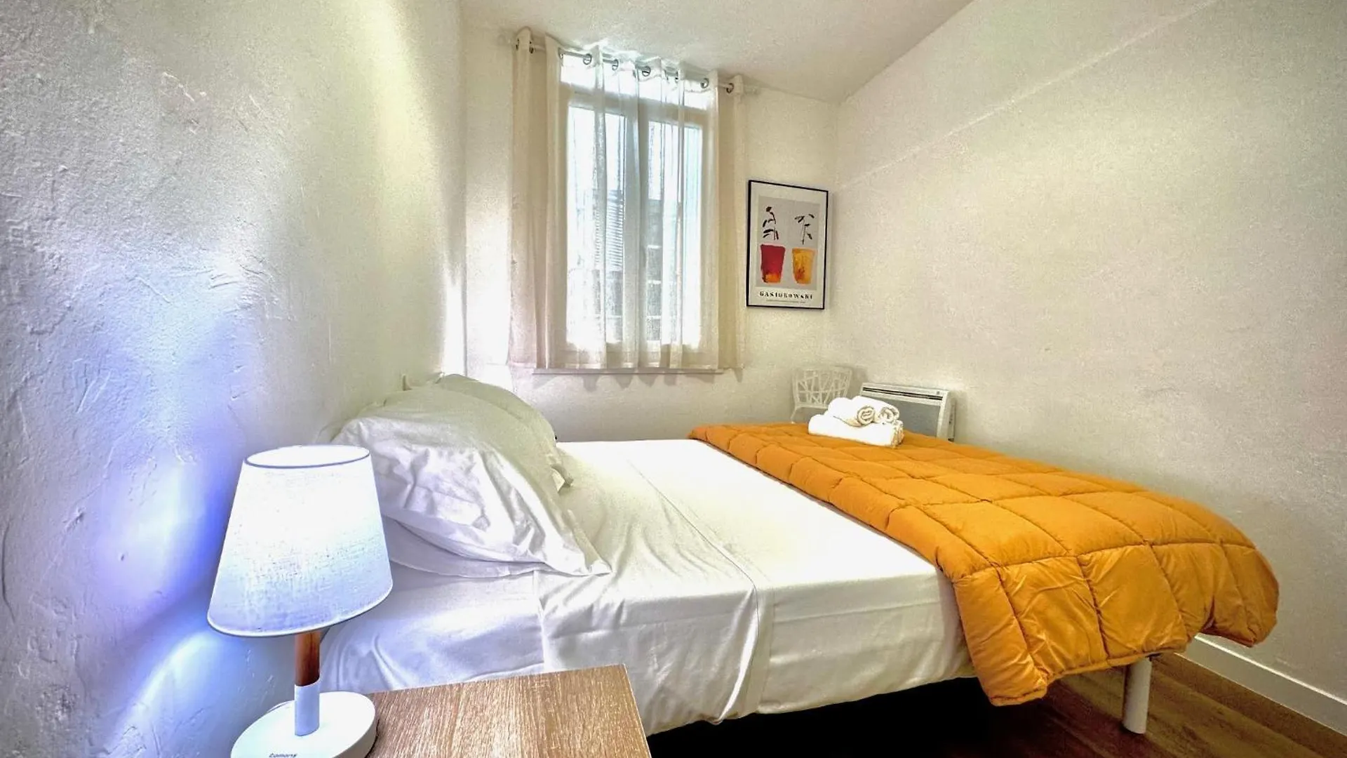 Aparthotel Riviera: Old Town Grand Apartment Near Promenade Nice 0*,