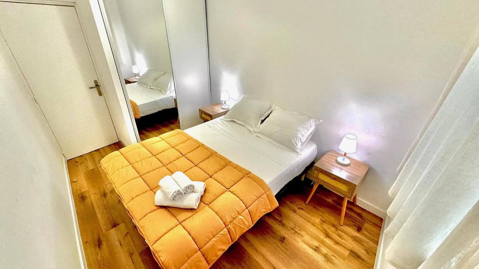 Aparthotel Riviera: Old Town Grand Apartment Near Promenade Nice 0*,  France